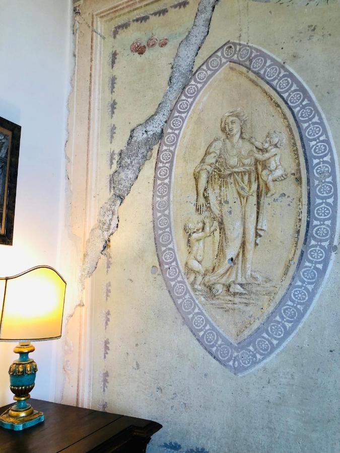 “Attico Garibaldi” Nel Cuore Della Toscana 시나룬가 외부 사진